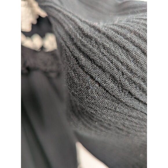 Mossimo Peasant Top Women Size M Crinkle Gauze Embroidered Boho Tassels Festival - Picture 4 of 12